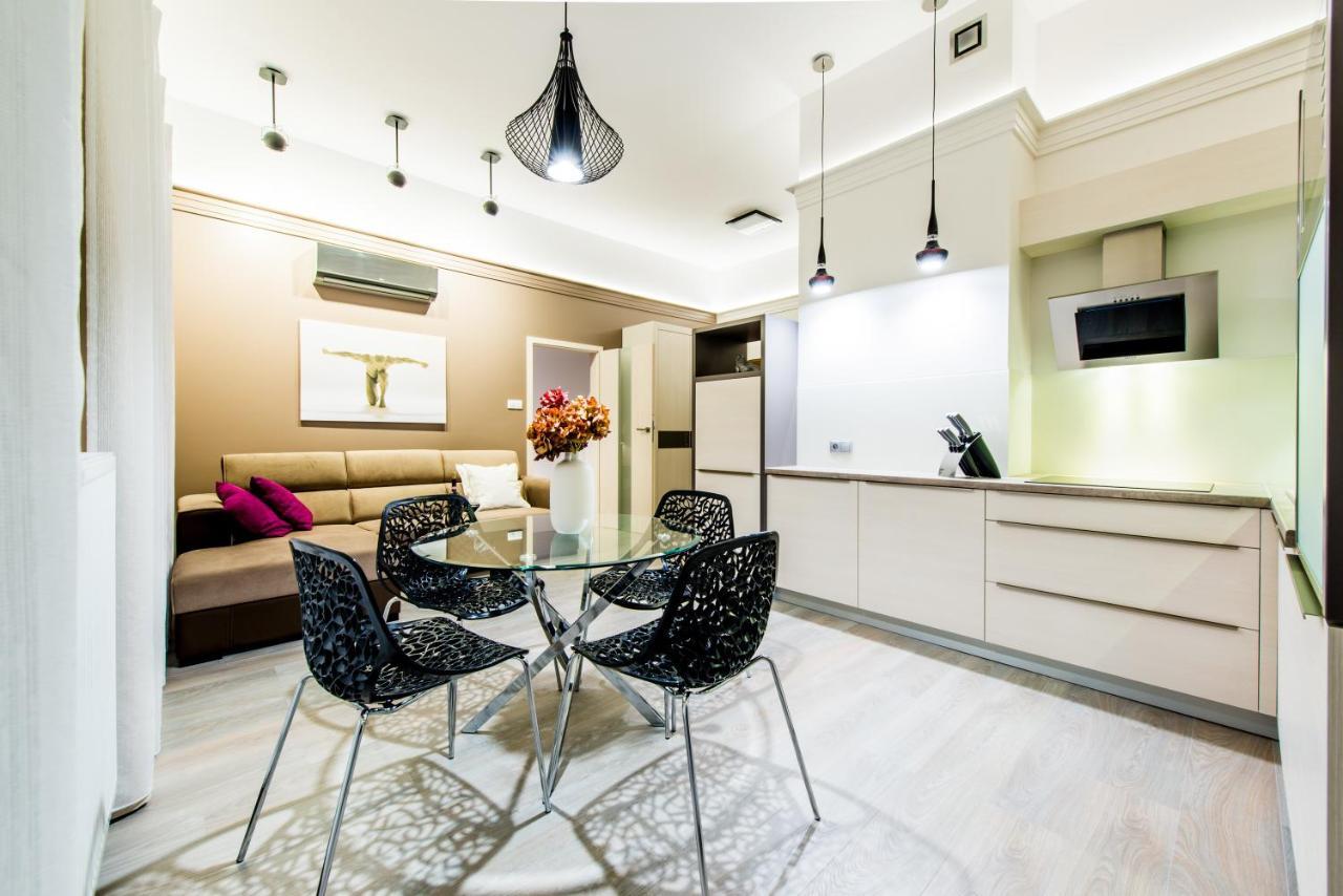 Centrum Superior Suites بياليستوك المظهر الخارجي الصورة
